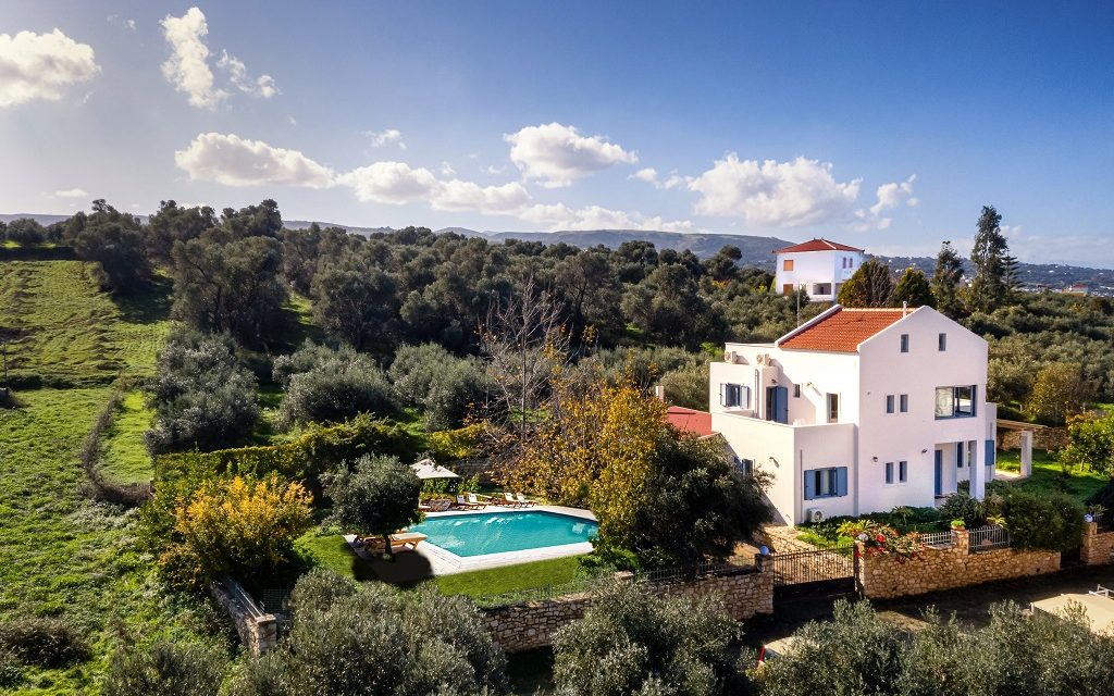 Πανοραμική Εξωτερική Πισίνα